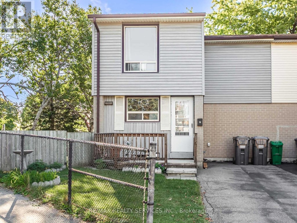 13 Gold Pine Court, Brampton (northgate)