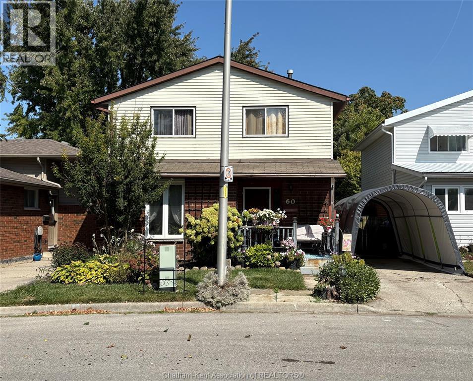 60 Copperfield Crescent, Chatham