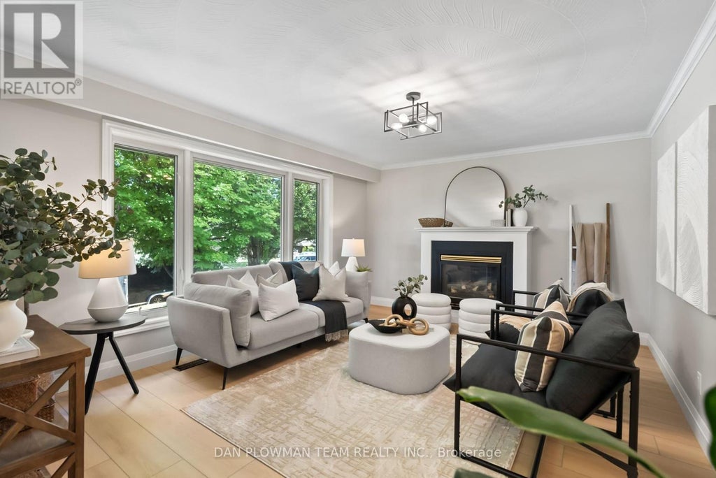 119 Thorncliffe Street, Oshawa (donevan)