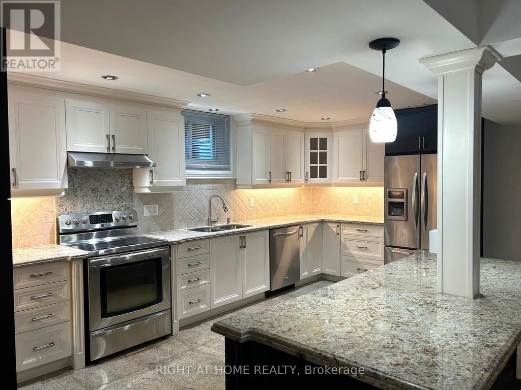 31 Via Guardia Road, Vaughan (vellore Village)