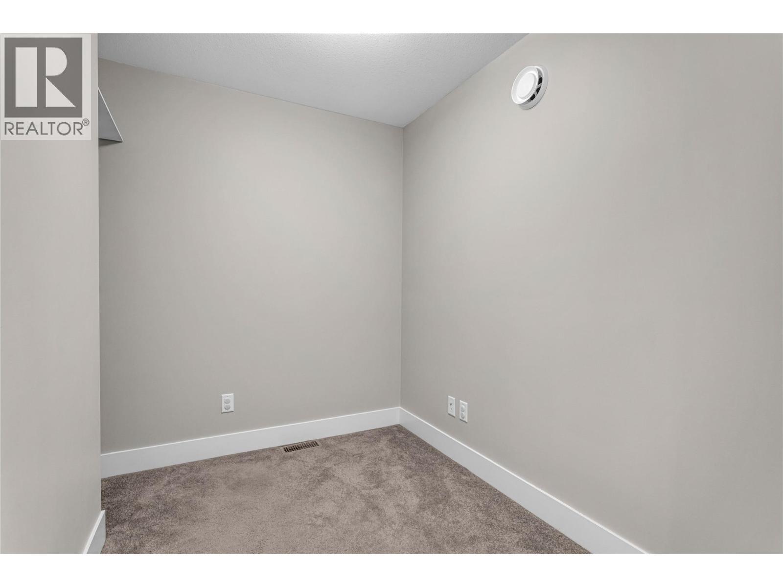 13098 Shoreline Way Unit# 38. Lake Country, British Columbia