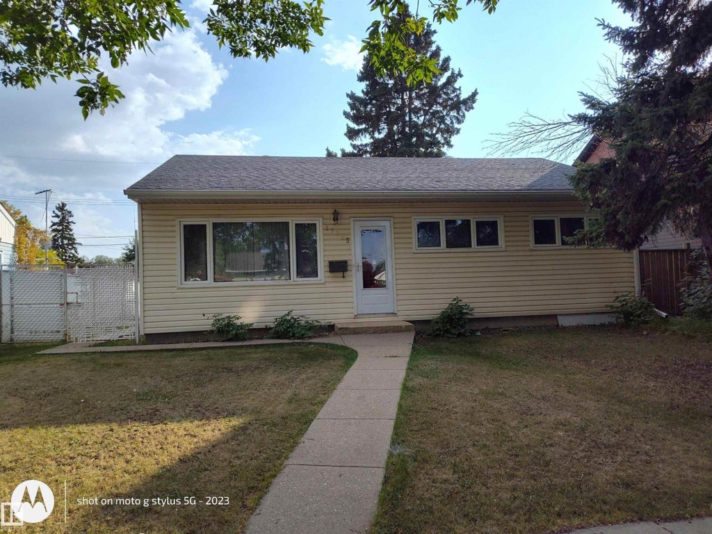 16165 109 Av Nw Nw, Edmonton