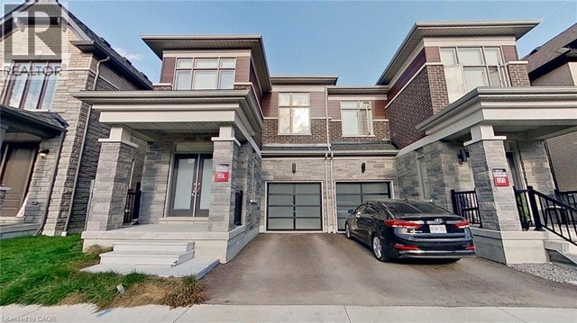 1033 Pisces Trail, Pickering