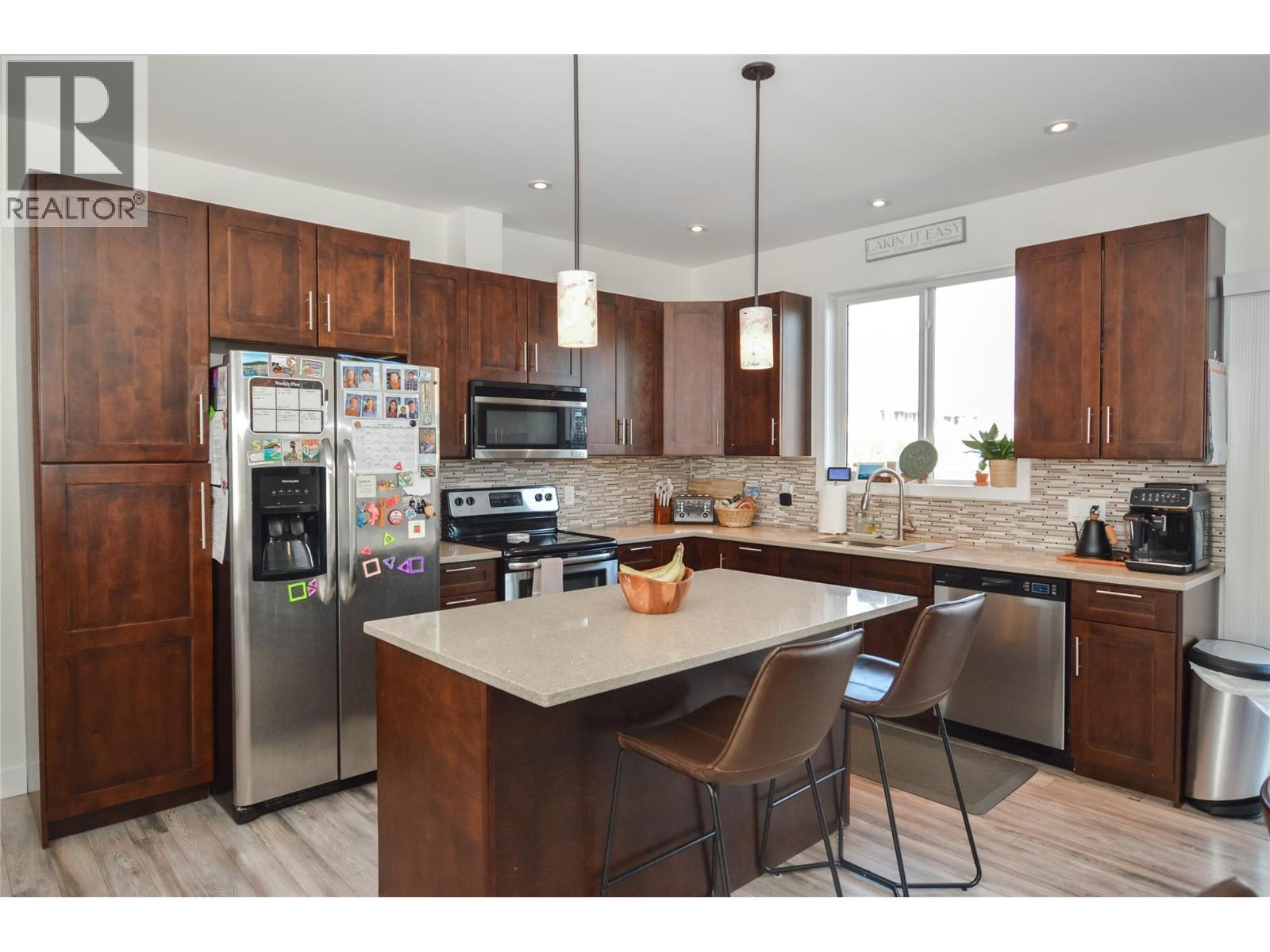 10126 Rand Street. Summerland, British Columbia