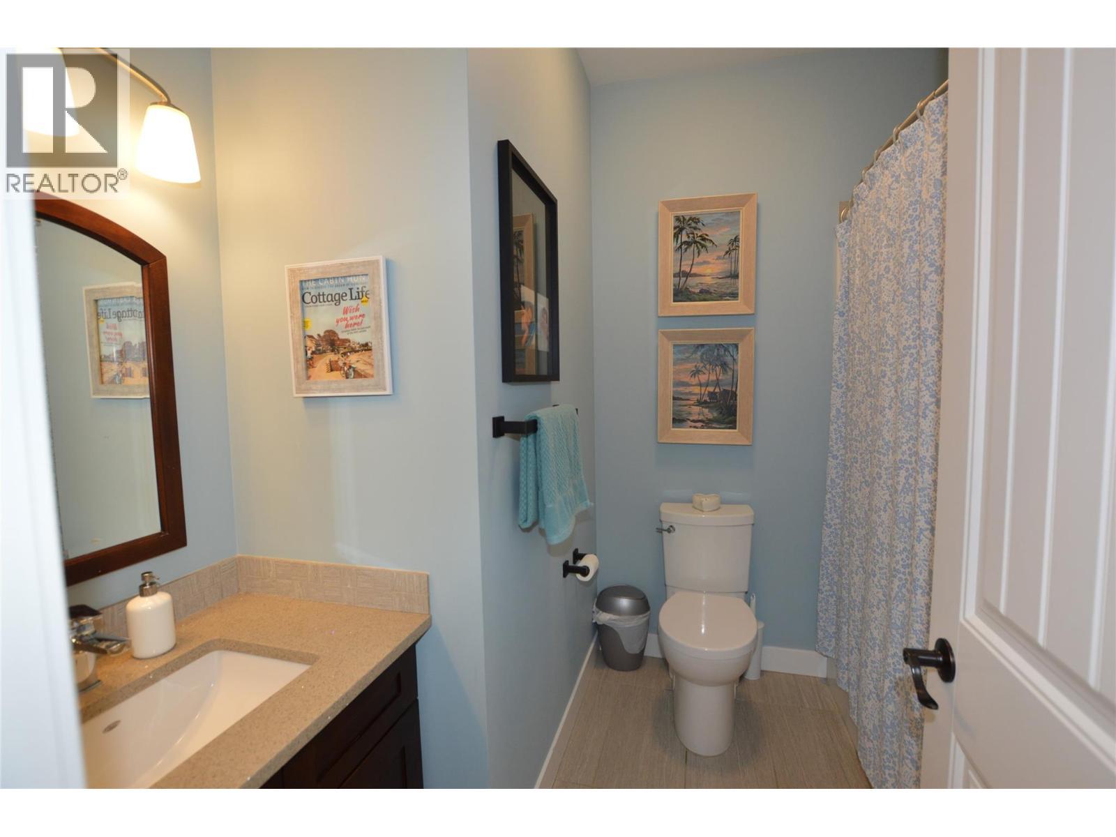 10126 Rand Street. Summerland, British Columbia