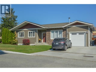10126 Rand Street. Summerland, British Columbia