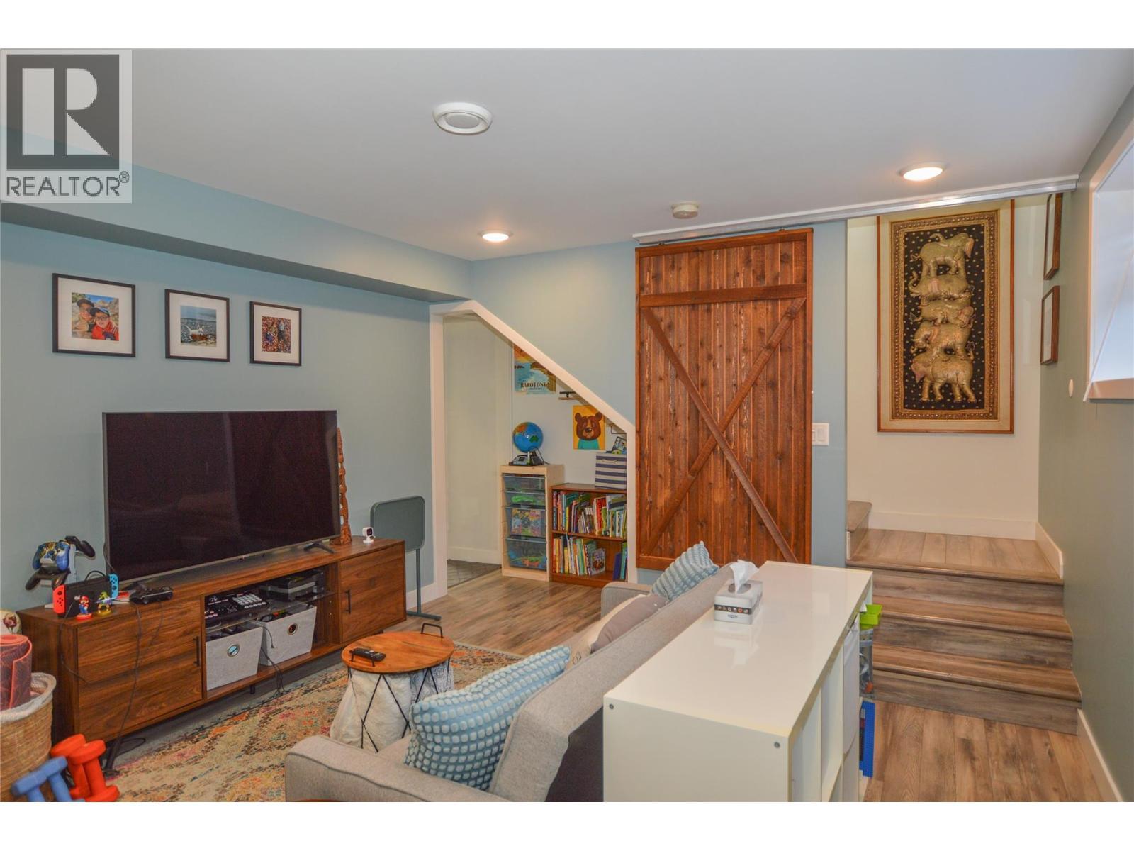 10126 Rand Street. Summerland, British Columbia