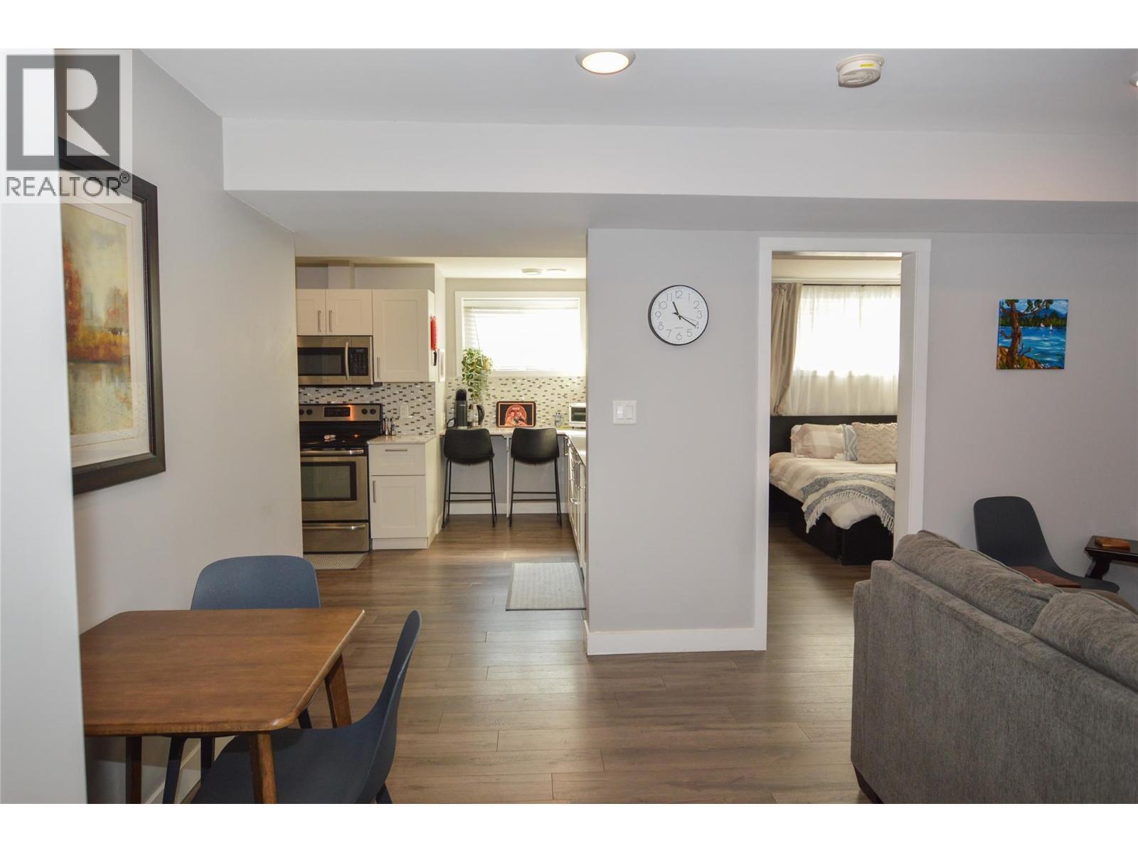 10126 Rand Street. Summerland, British Columbia