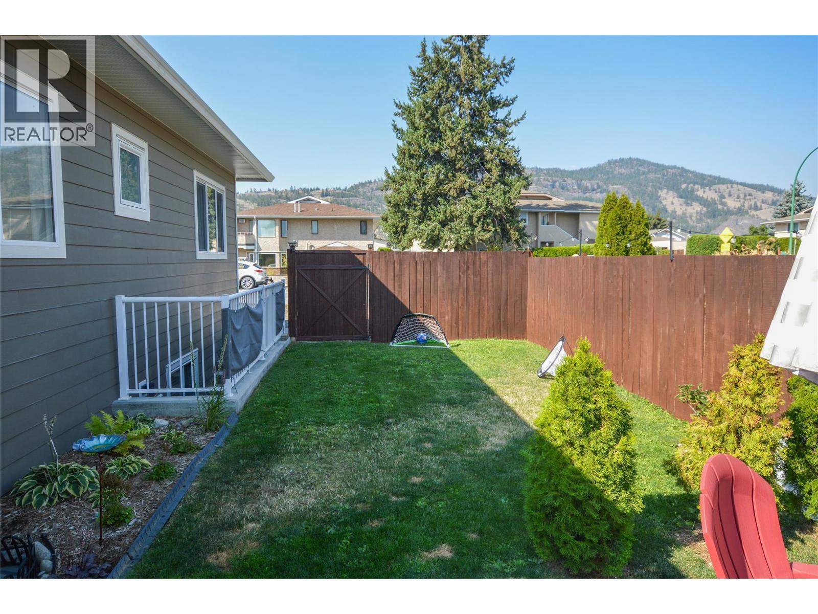 10126 Rand Street. Summerland, British Columbia