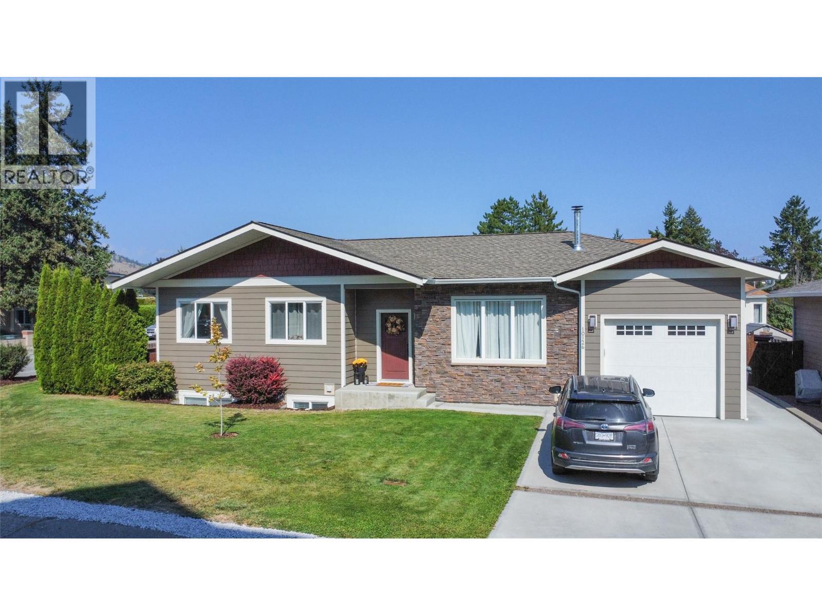 10126 Rand Street. Summerland, British Columbia