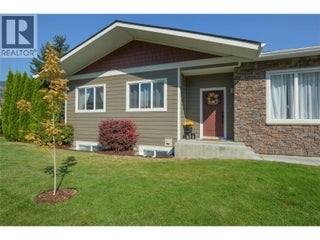 10126 Rand Street. Summerland, British Columbia