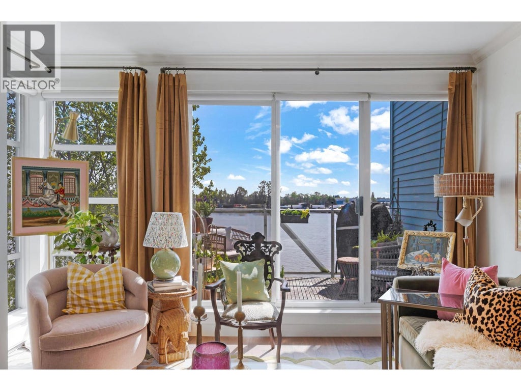 411 2020 E Kent Avenue South, Vancouver