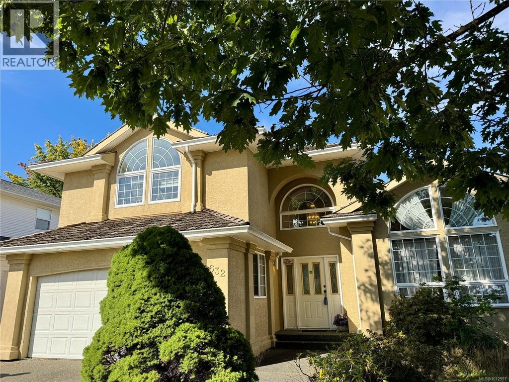 632 Cambridge Drive, Campbell River