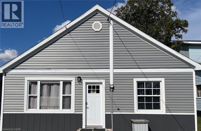 18 Quarry Street, Hagersville