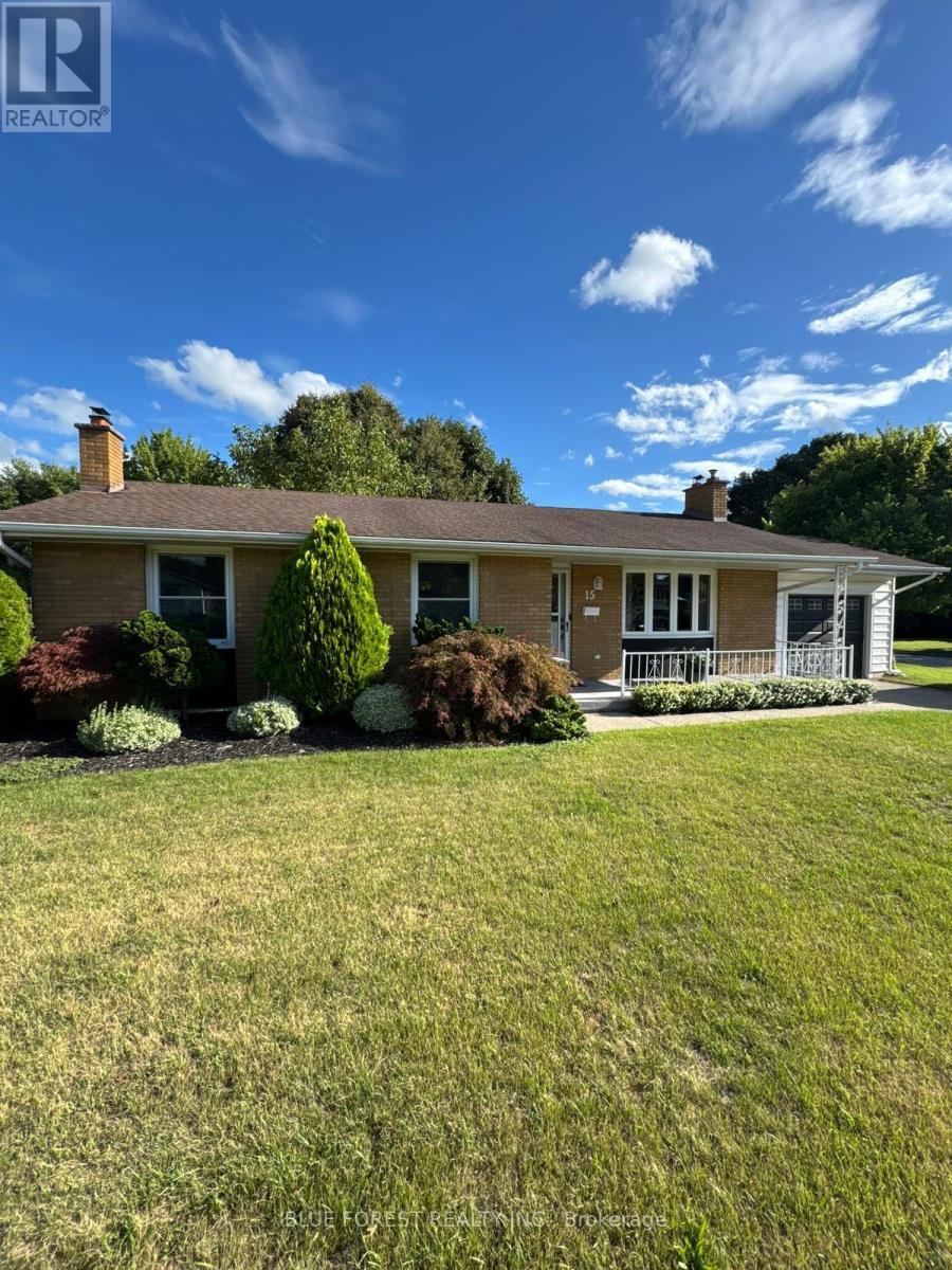 15 Southland Drive, London South (south V)