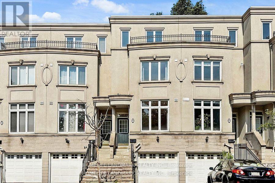 19 English Garden Way, Toronto (newtonbrook West)