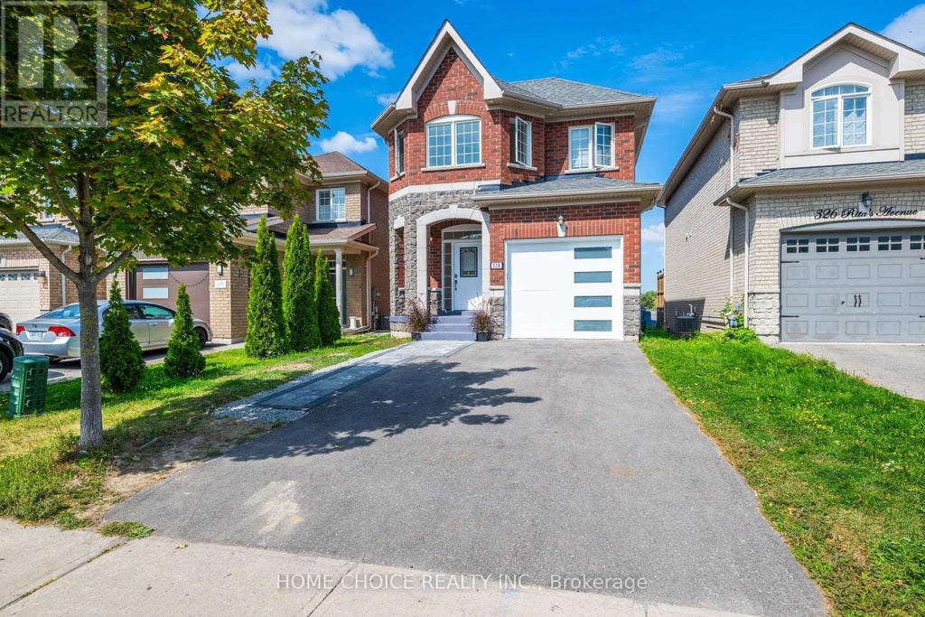 328 Rita's Avenue N, Newmarket (summerhill Estates)