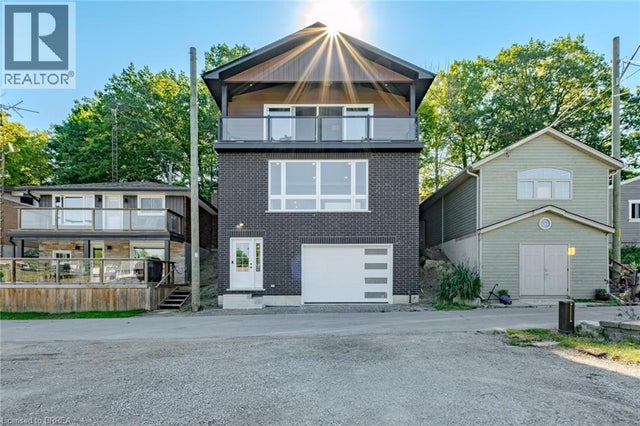 50 Grand Street, Port Dover