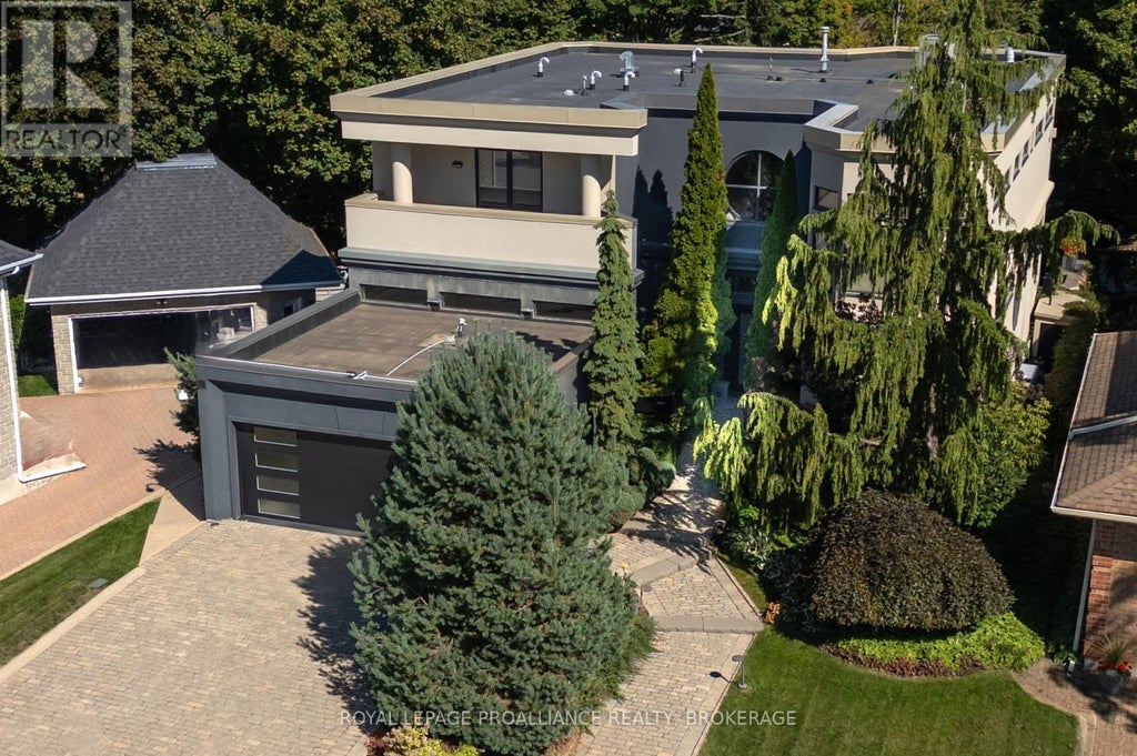 3 Authors Lane, Kingston (central City West)