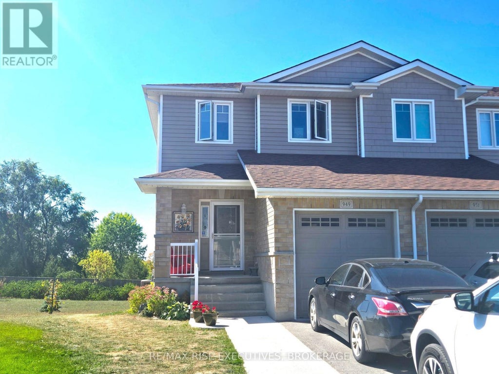 1 - 949 Blossom Street, Kingston (city Northwest)