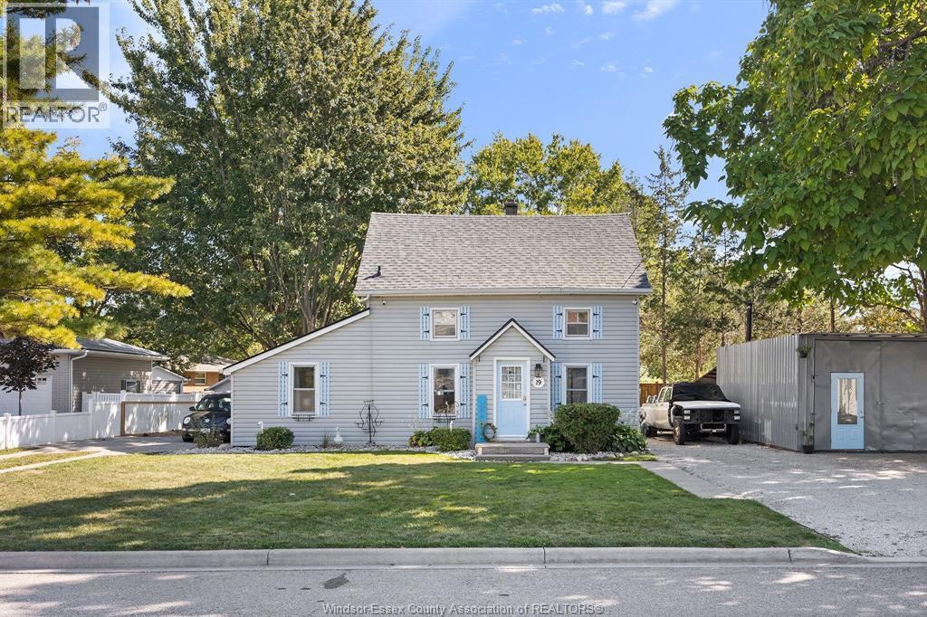 19 Bond Avenue, Tilbury