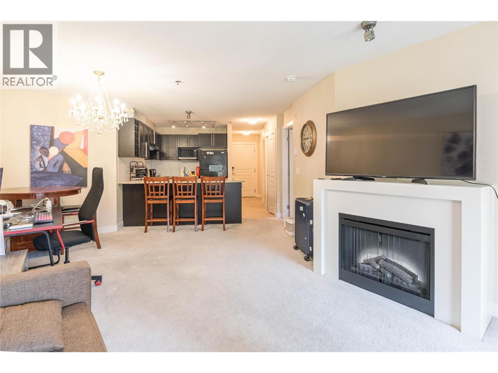 1089 Sunset Drive Unit# 218. Kelowna, British Columbia