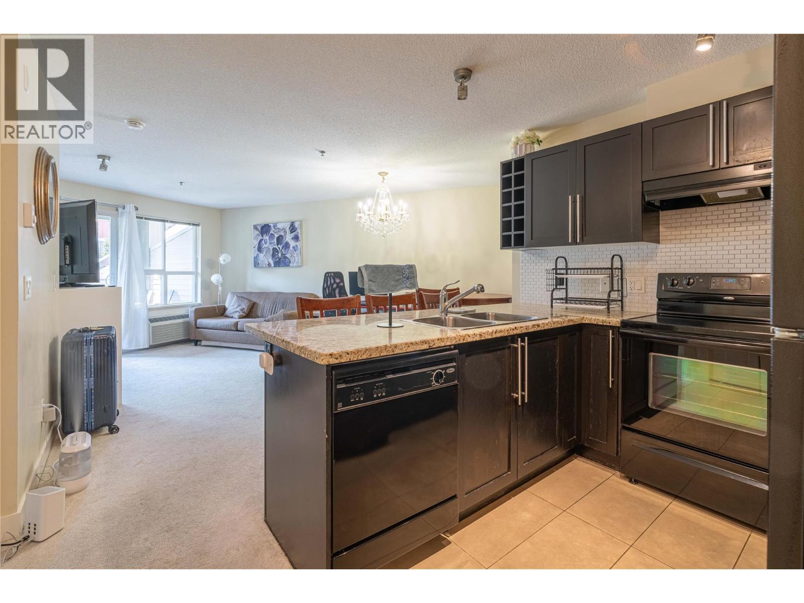 1089 Sunset Drive Unit# 218. Kelowna, British Columbia