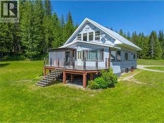 1734 Mt Begbie Road. Revelstoke, British Columbia