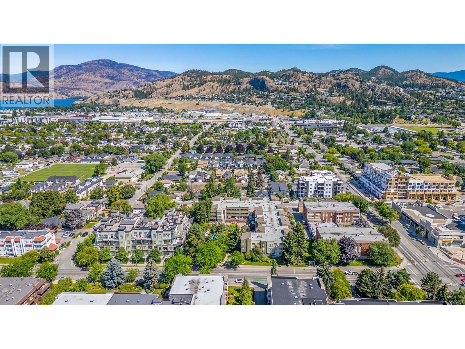 1056 Bernard Avenue Unit# 216. Kelowna, British Columbia