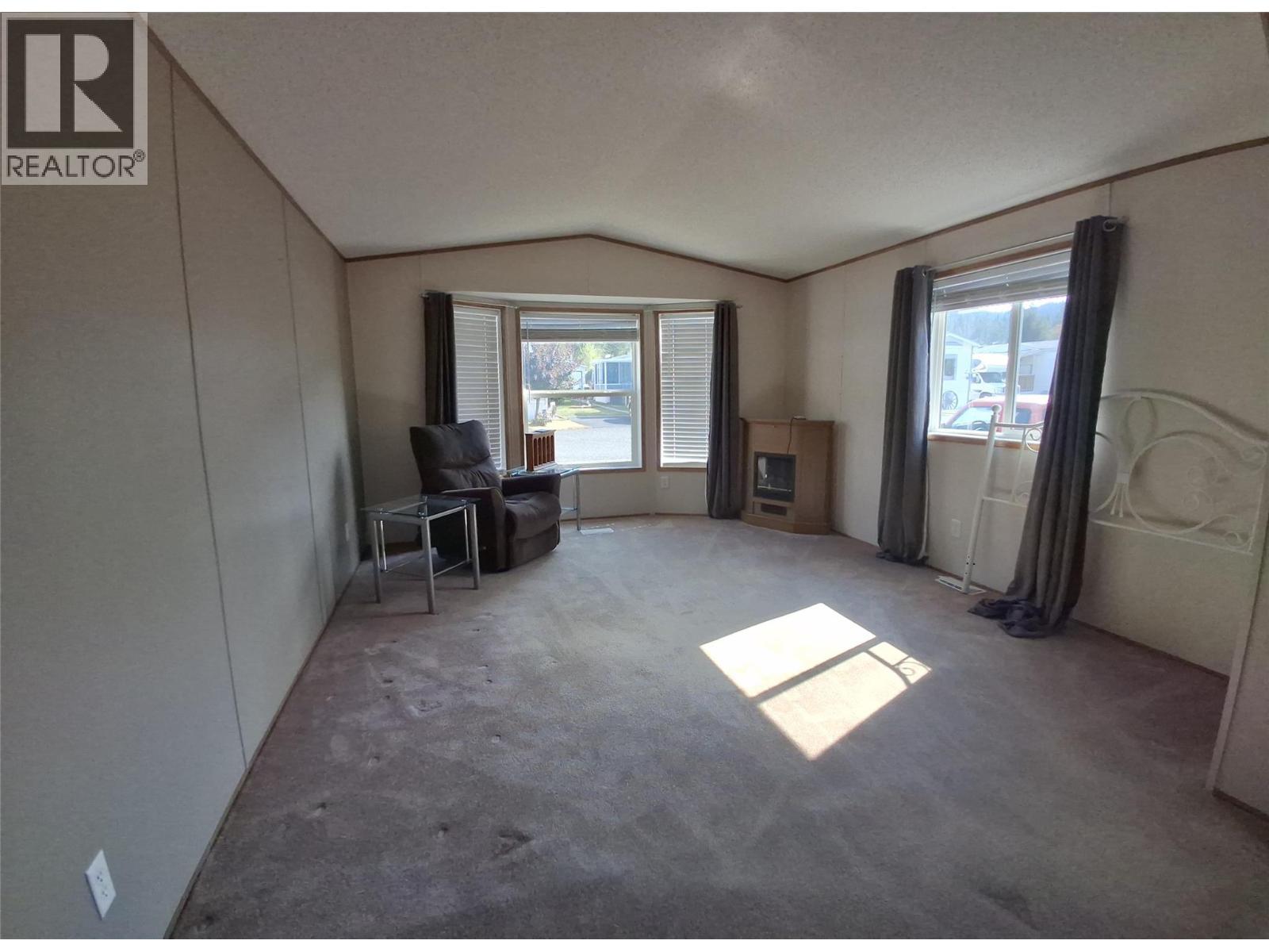 4965 Pine Acres Road Unit# 69. Chase, British Columbia