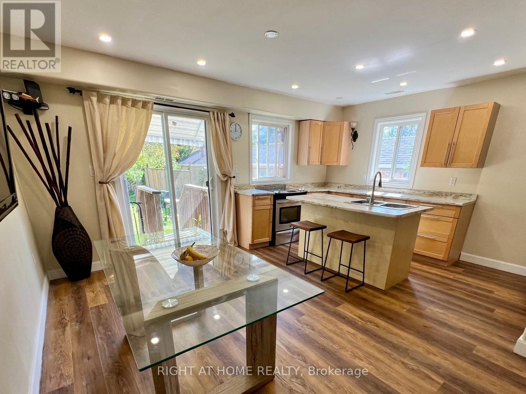 3273 Cove Avenue, Innisfil