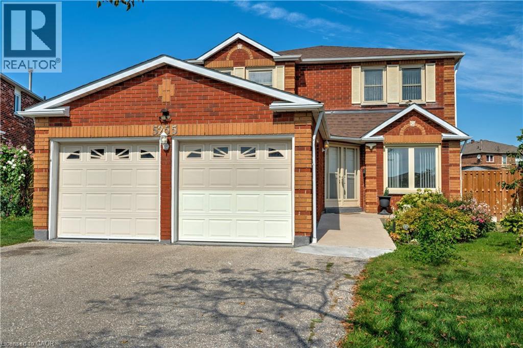 5255 Tagish Court, Mississauga
