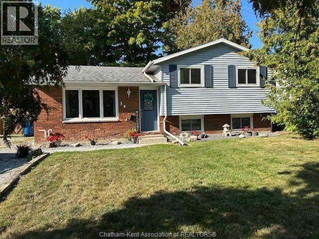 38 Blythewood Crescent, Chatham