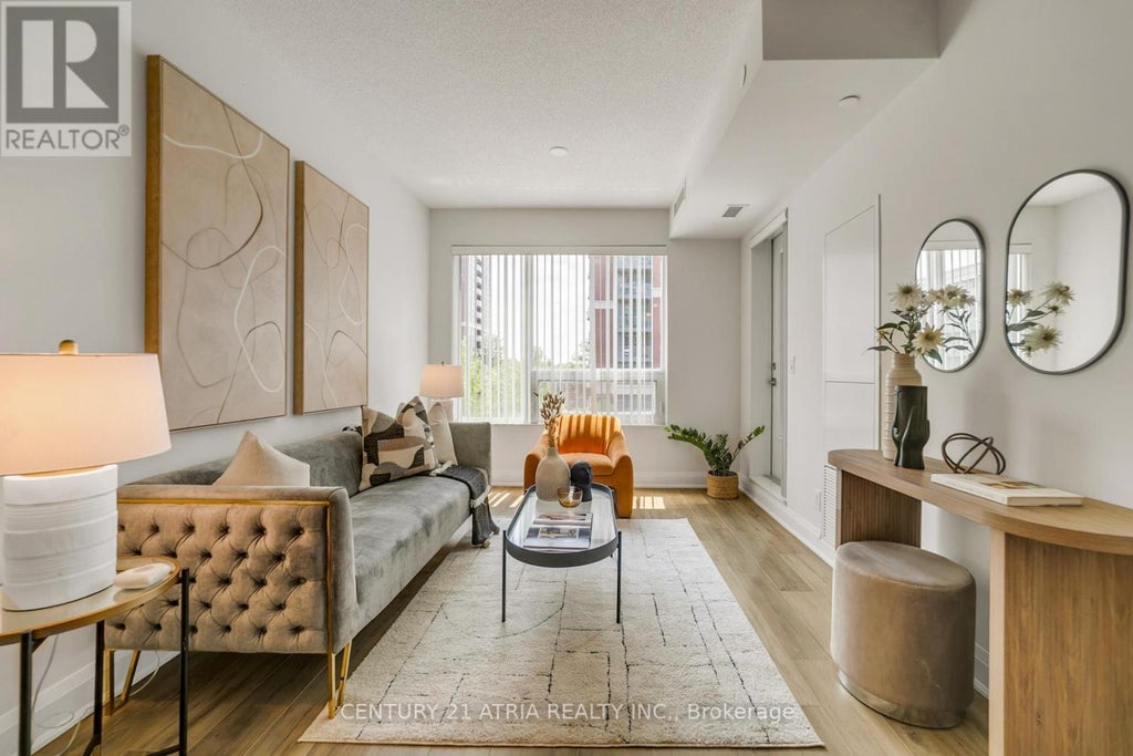 307 - 8228 Birchmount Road, Markham (unionville)