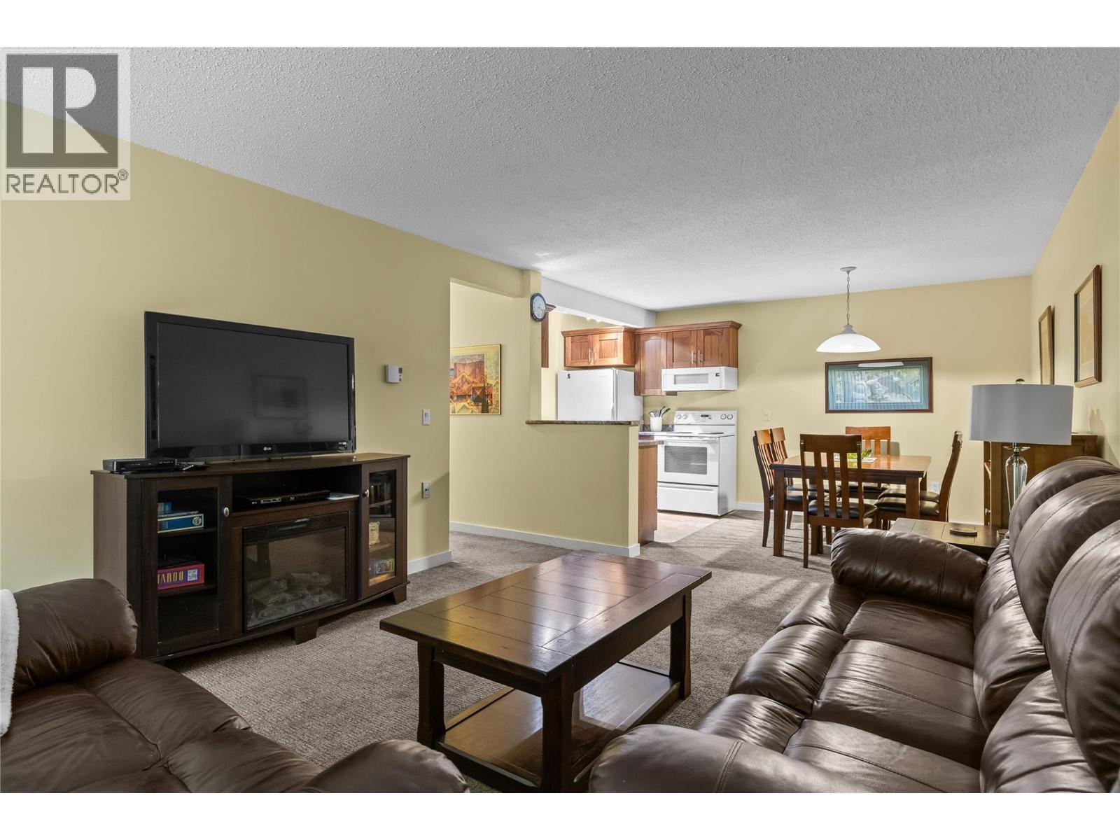 60 Wolverine Road Unit# 413. Big White, British Columbia