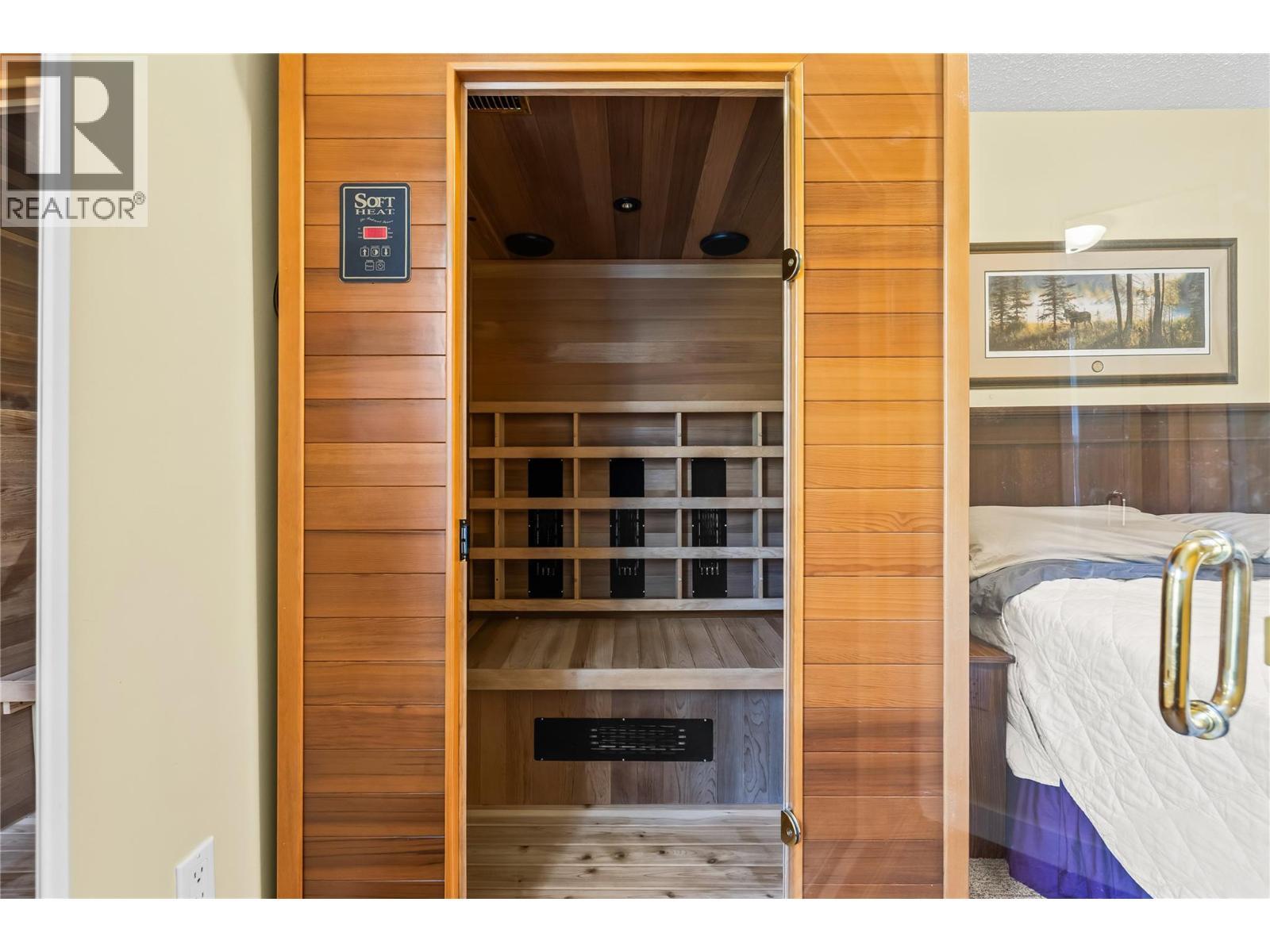 60 Wolverine Road Unit# 413. Big White, British Columbia