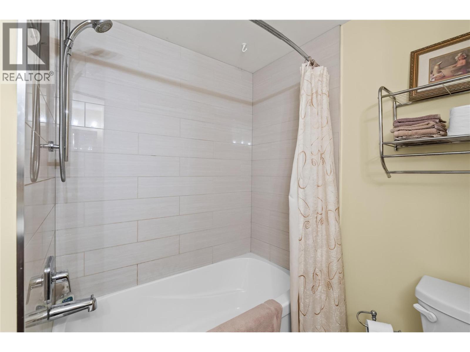 60 Wolverine Road Unit# 413. Big White, British Columbia