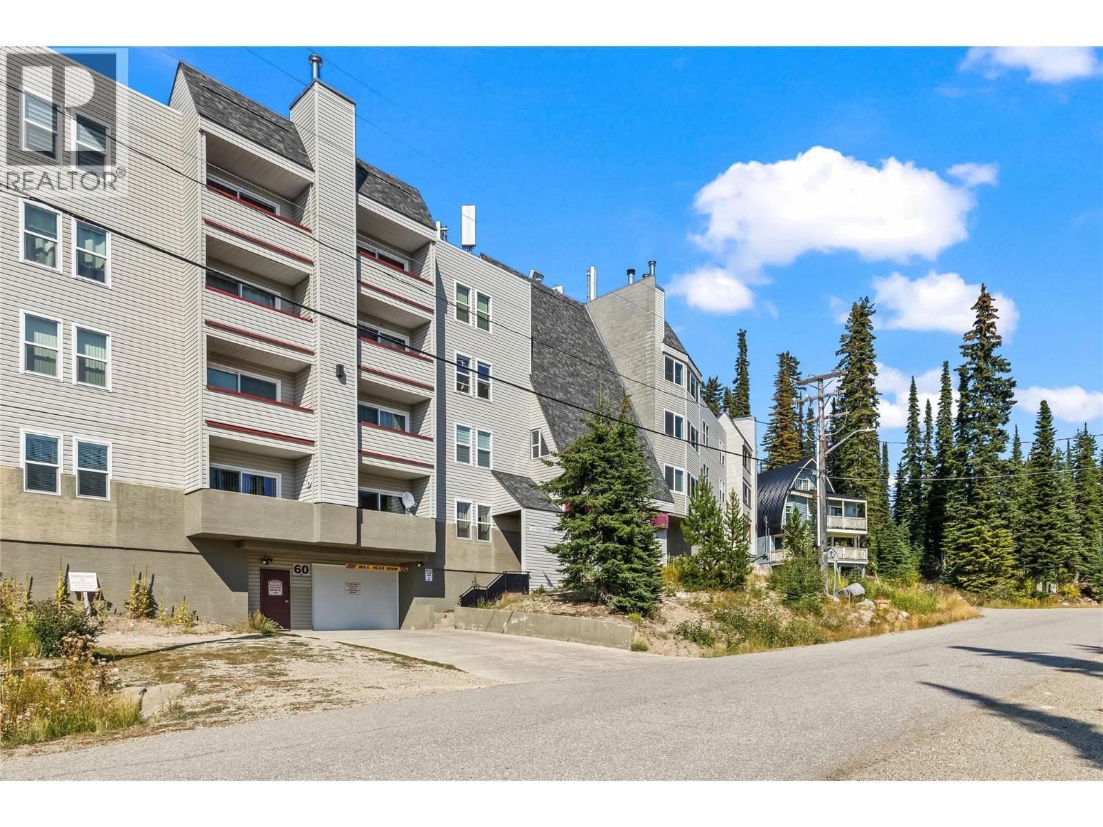 60 Wolverine Road Unit# 413. Big White, British Columbia