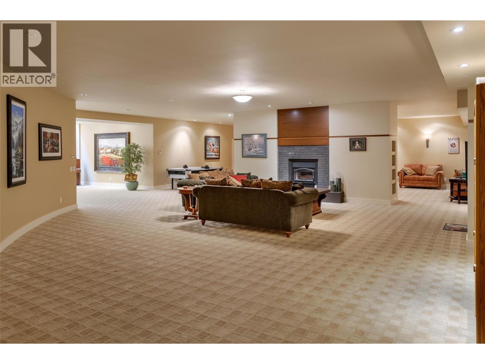 704 Barnaby Road. Kelowna, British Columbia