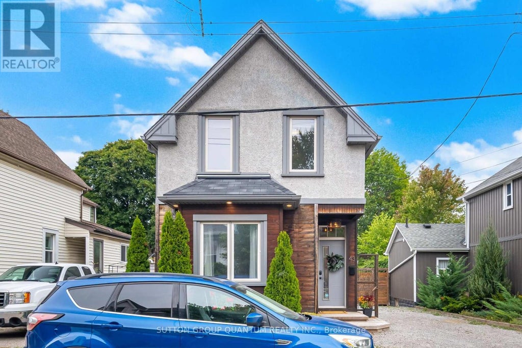 43 Woodbine Crescent E, Hamilton (strathcona)