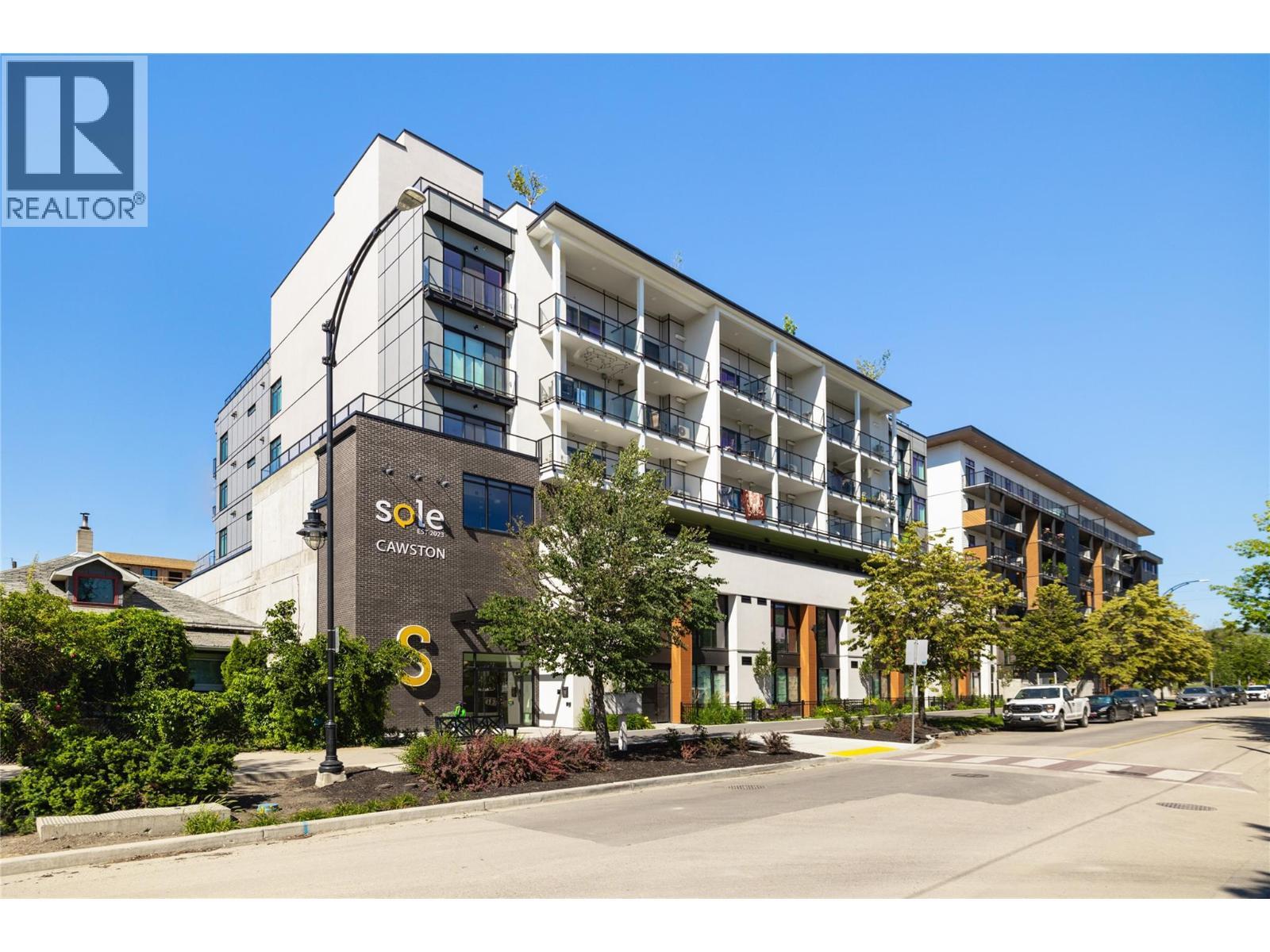 604 Cawston Avenue Unit# 415. Kelowna, British Columbia