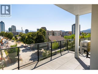 604 Cawston Avenue Unit# 415. Kelowna, British Columbia