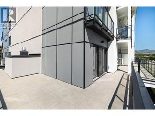 604 Cawston Avenue Unit# 415. Kelowna, British Columbia