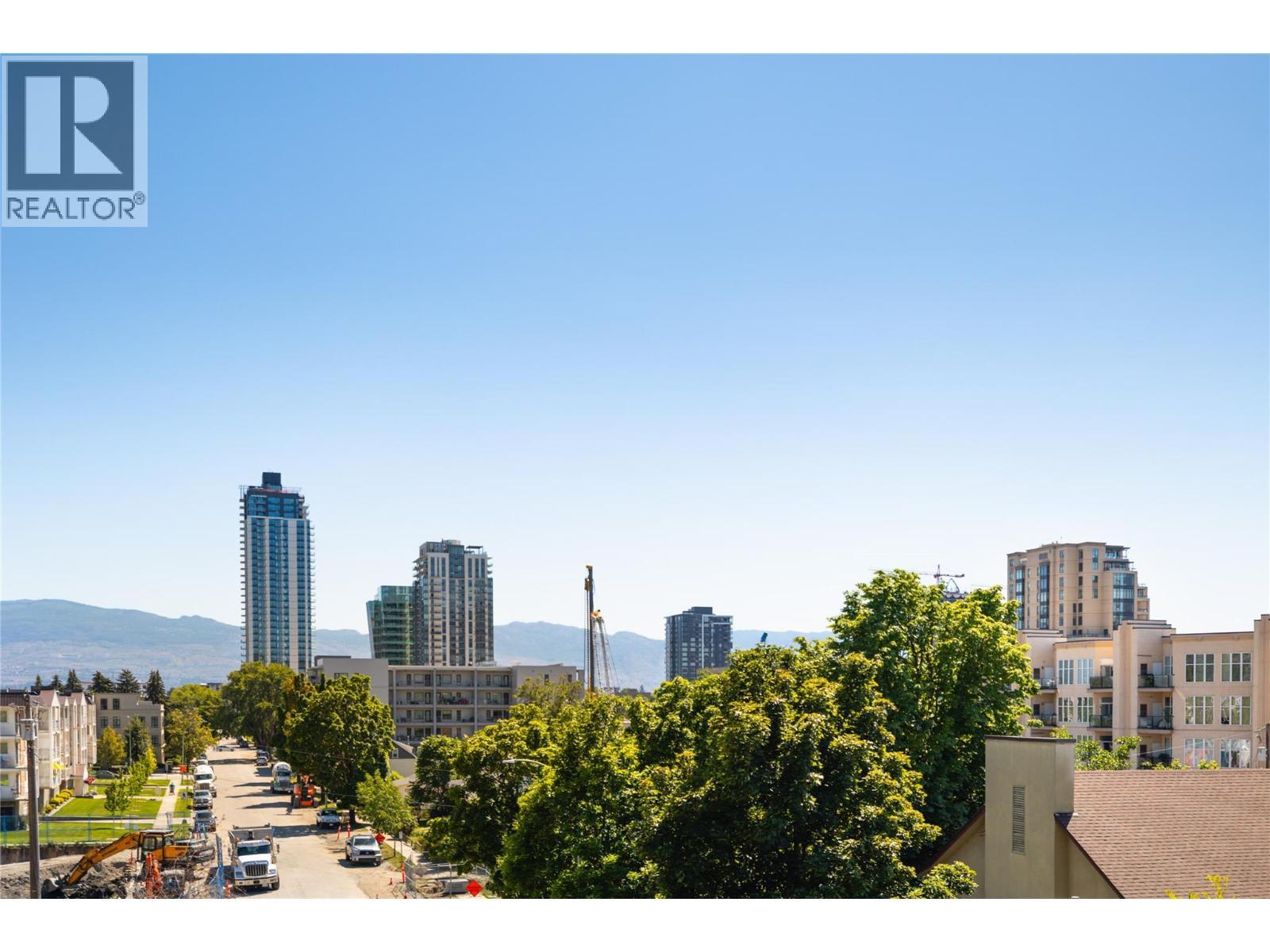 604 Cawston Avenue Unit# 415. Kelowna, British Columbia