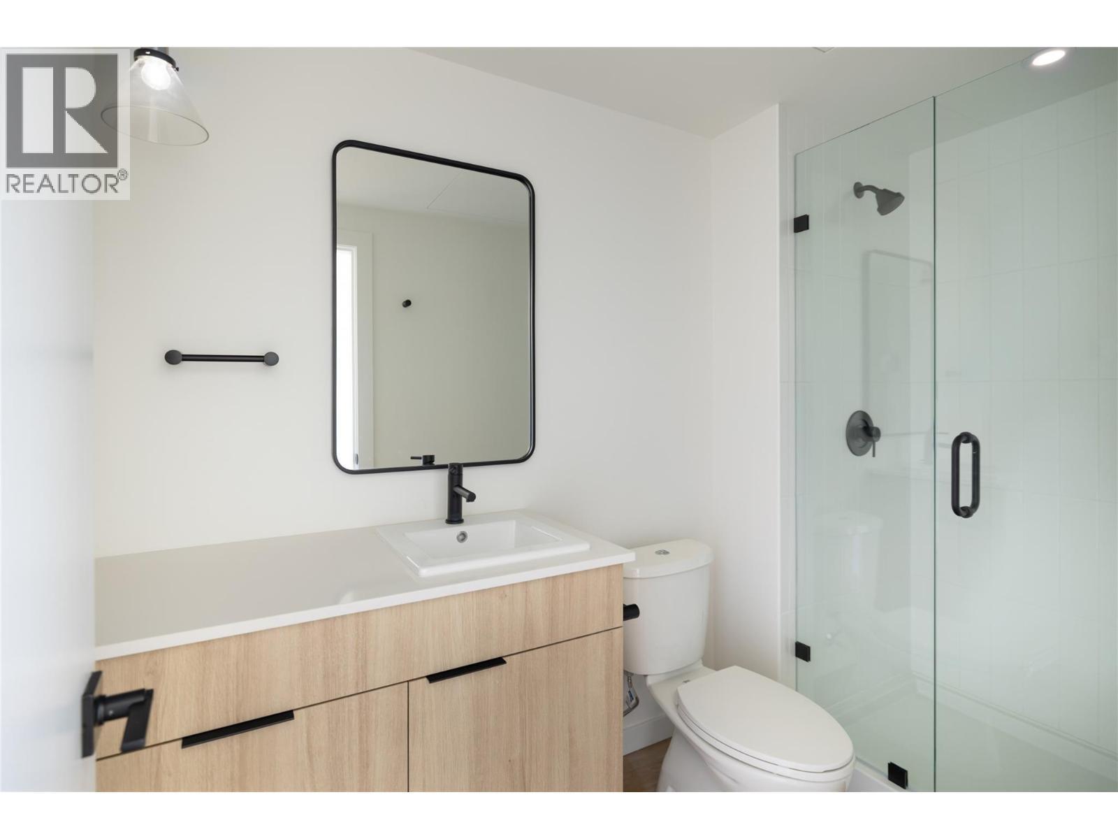 604 Cawston Avenue Unit# 415. Kelowna, British Columbia