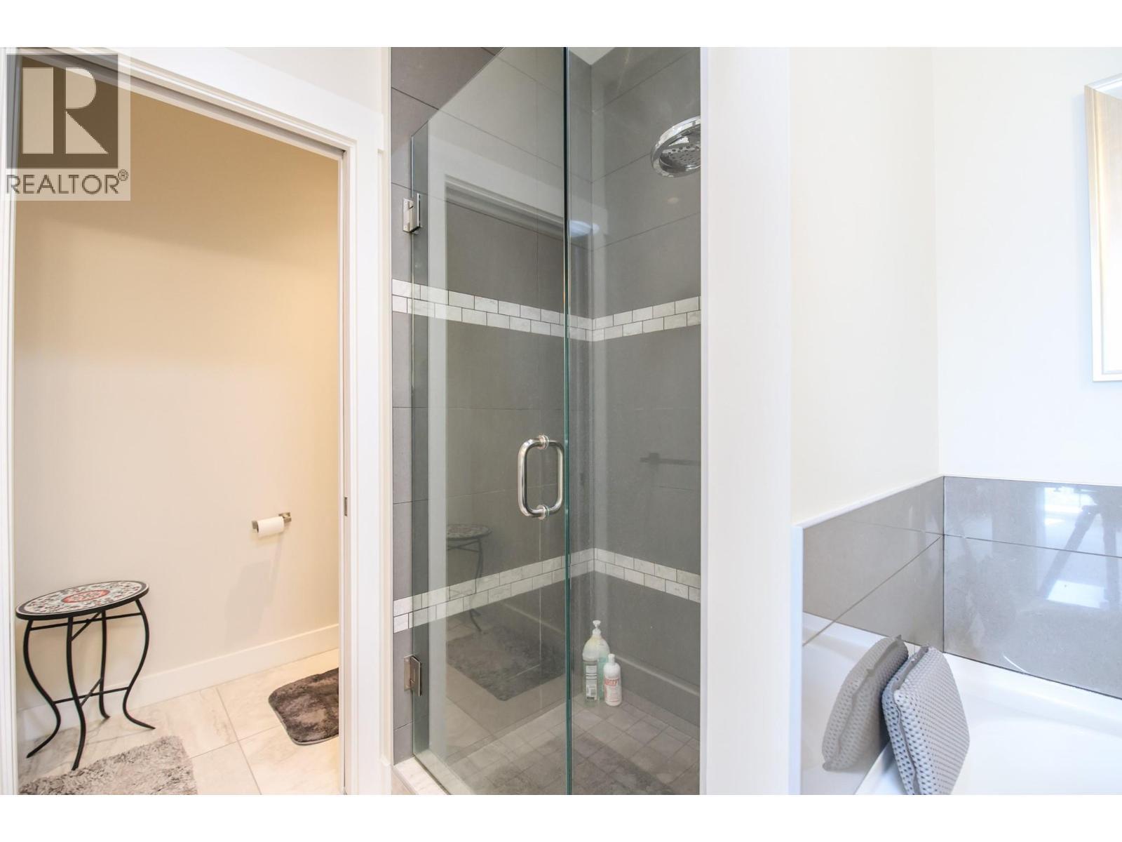 2000 Valleyview Drive Unit# 25. Osoyoos, British Columbia