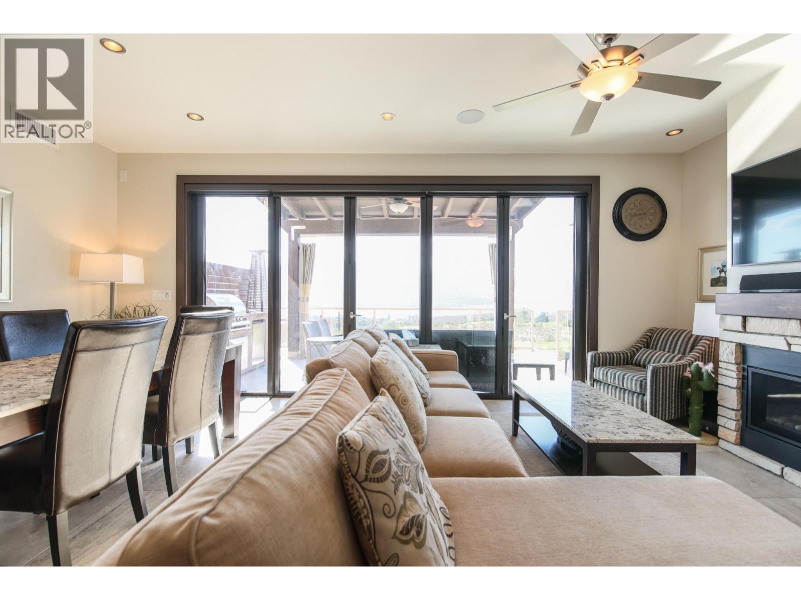 2000 Valleyview Drive Unit# 25. Osoyoos, British Columbia