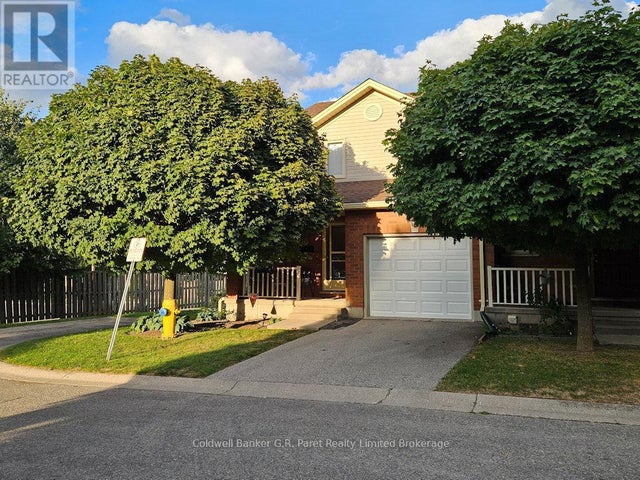 6 - 622 Wharncliffe Rd. South Road, London South (south P)