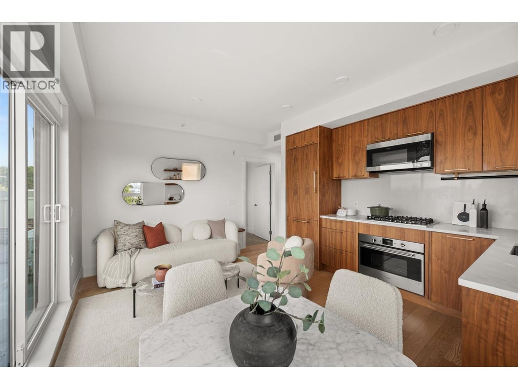 406 2550 Garden Drive, Vancouver