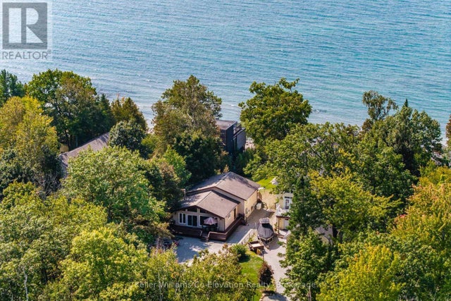 1948 Tiny Beaches Road South Road S, Tiny